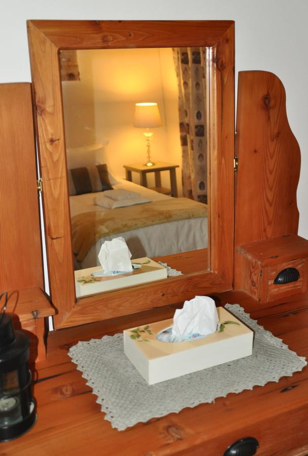 Clan Court Guesthouse Clanwilliam Exteriör bild